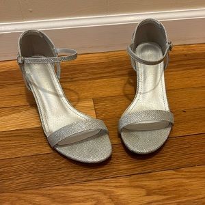 Dream Pairs LEXII Silver Glitter Heels